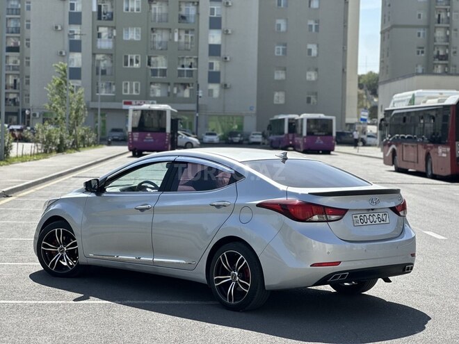 Hyundai Avante 2015, 114,000 km - 1.6 l - Bakı