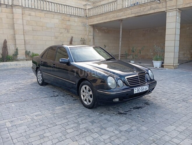 Mercedes E 270 2000, 330,845 km - 2.7 l - Bakı