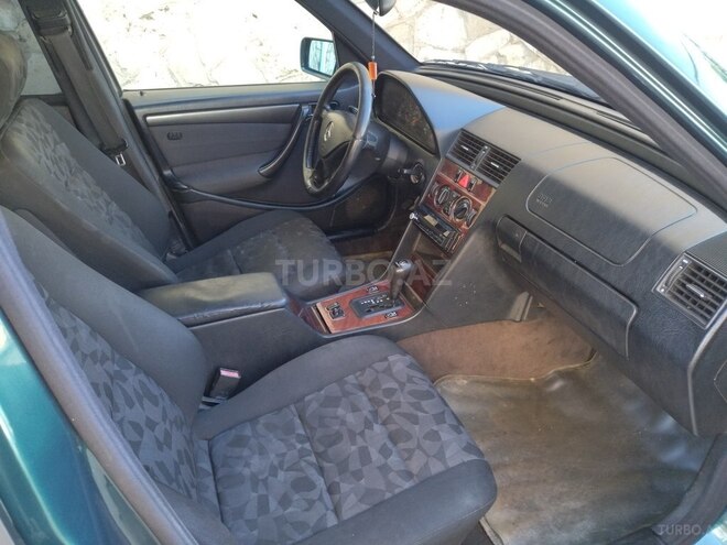 Mercedes C 180 1998, 419,000 km - 1.8 l - Gəncə