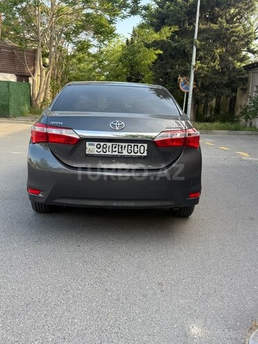 Toyota Corolla 2013, 385,000 km - 1.6 l - Bakı
