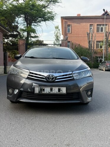 Toyota Corolla 2013, 385,000 km - 1.6 l - Bakı