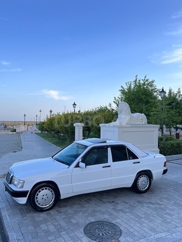 Mercedes 190 1991, 322,000 km - 2.3 л - Bakı