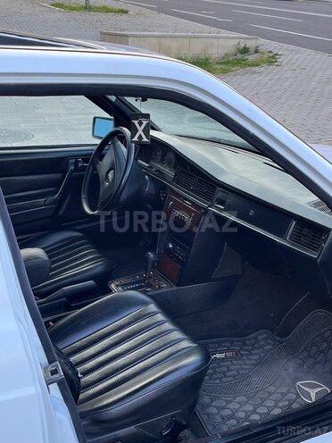 Mercedes 190 1991, 322,000 km - 2.3 л - Bakı