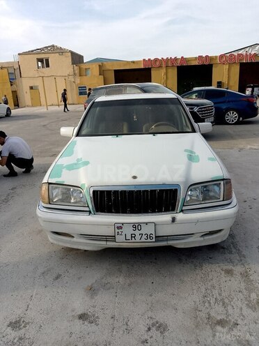 Mercedes C 220 1998, 283,000 km - 2.2 l - Bakı