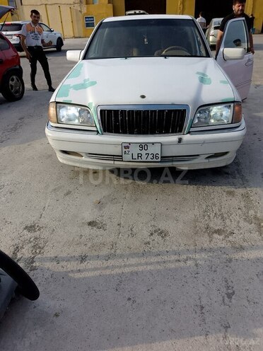 Mercedes C 220 1998, 283,000 km - 2.2 l - Bakı