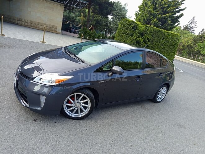 Toyota Prius 2013, 318,650 km - 1.8 l - Bakı
