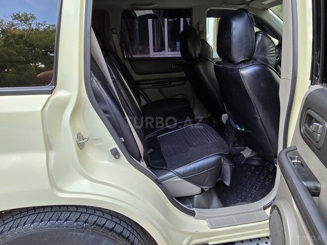 Nissan X-Trail 2004, 237,974 km - 2.0 l - Sumqayıt