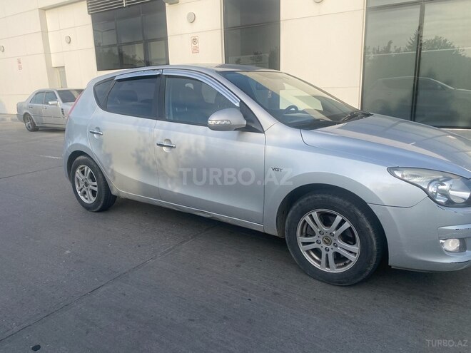 Hyundai i30 2011, 210,000 km - 1.6 l - Bakı