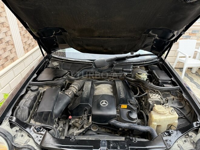 Mercedes E 240 1999, 304,402 km - 2.6 l - Bakı