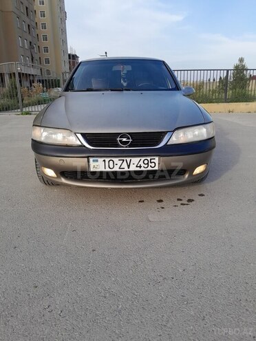 Opel Vectra 1996, 228,000 km - 2.0 l - Bakı