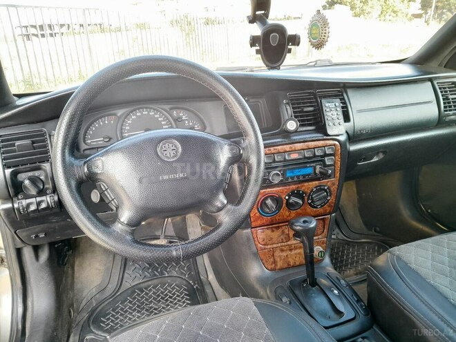 Opel Vectra 1996, 228,000 km - 2.0 l - Bakı