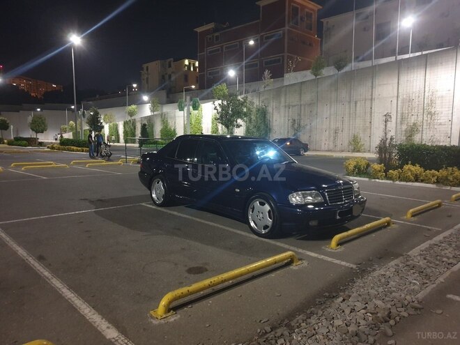 Mercedes C 240 1997, 363,000 km - 2.4 l - Bakı