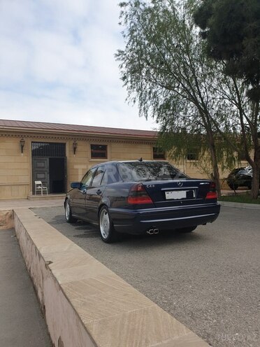Mercedes C 240 1997, 363,000 km - 2.4 l - Bakı