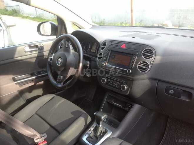 Volkswagen Golf 2010, 236,000 km - 1.6 л - Bakı