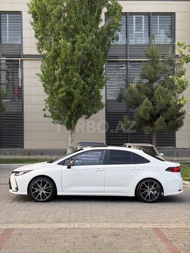 Toyota Corolla 2024, 17,500 km - 1.8 l - Bakı