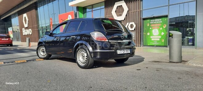 Opel Astra 2009, 289,000 km - 1.4 l - Mingəçevir