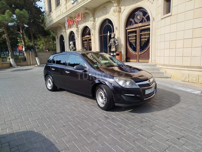 Opel Astra 2009, 289,000 km - 1.4 l - Mingəçevir