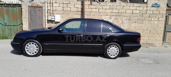 Mercedes E 220 d 2000, 500,000 km - 2.2 л - Bakı