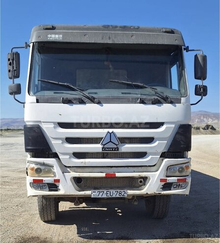 HOWO Sinotruk 2010, 213,365 km - 9.5 l - Bakı
