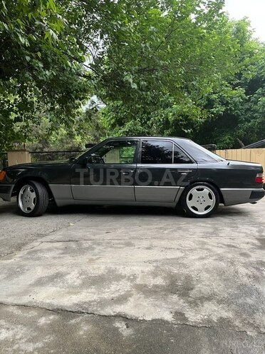 Mercedes E 230 1990, 358,455 km - 2.3 l - Mingəçevir