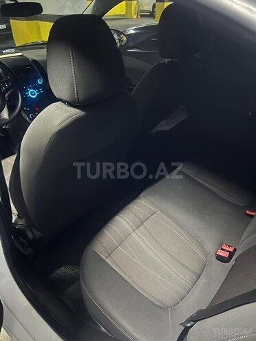 Chevrolet Aveo-9