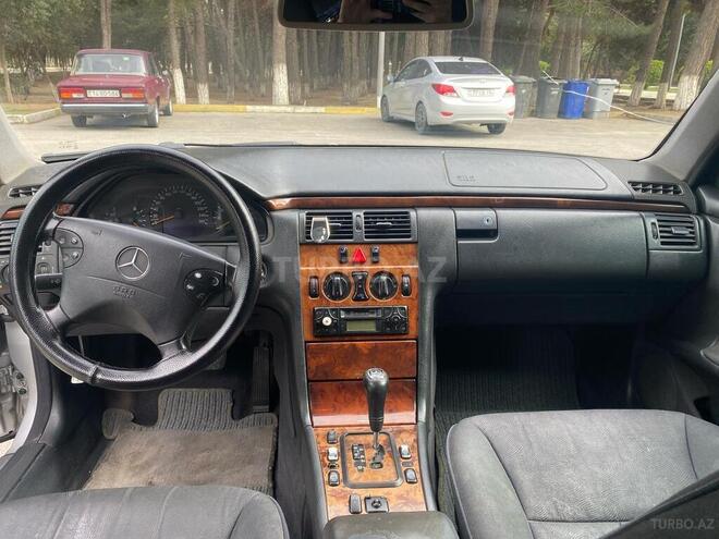 Mercedes E 280 2000, 500,000 km - 2.8 l - Sumqayıt