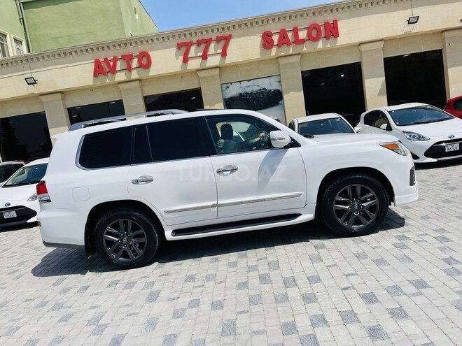 Lexus LX 570-4
