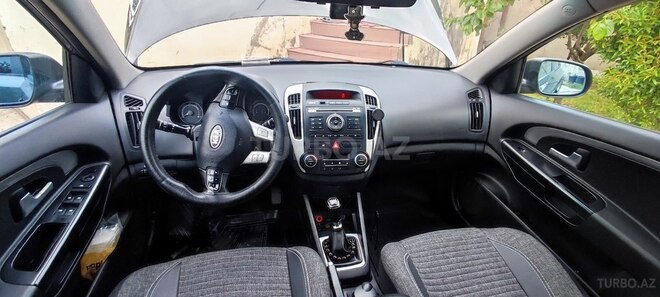 Kia Ceed 2009, 230,000 km - 1.6 л - Bakı