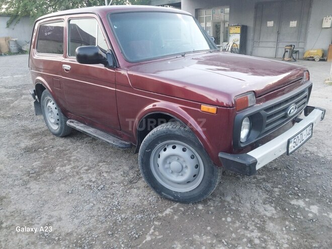 LADA (VAZ) Niva 1989, 250,000 km - 1.6 l - Sabirabad