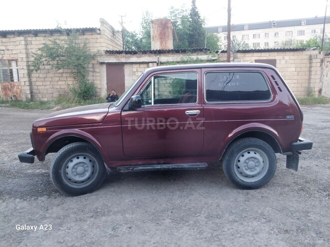 LADA (VAZ) Niva 1989, 250,000 km - 1.6 l - Sabirabad