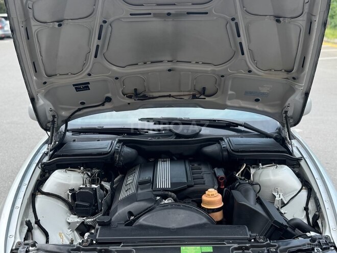 BMW 525 2001, 285,462 km - 2.5 l - Bakı