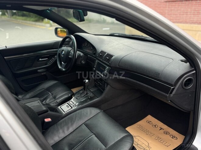 BMW 525 2001, 285,462 km - 2.5 l - Bakı