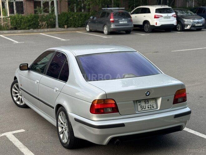 BMW 525 2001, 285,462 km - 2.5 l - Bakı