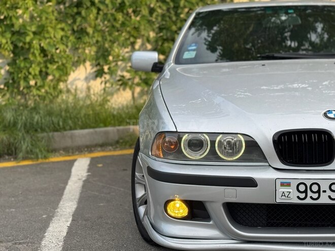 BMW 525 2001, 285,462 km - 2.5 l - Bakı