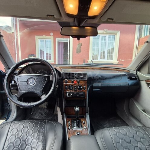Mercedes C 200 1996, 390,000 km - 2.0 l - Bakı