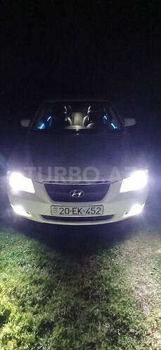 Hyundai Sonata-8