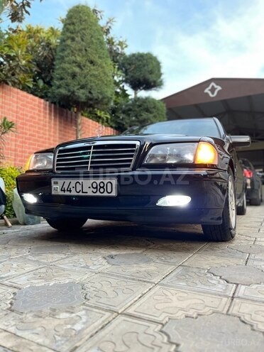 Mercedes C 240 1999, 268,000 km - 2.4 l - Masallı