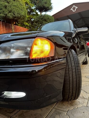 Mercedes C 240 1999, 268,000 km - 2.4 l - Masallı