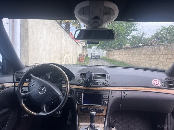 Mercedes E 350 2006, 318,027 km - 3.5 l - Balakən