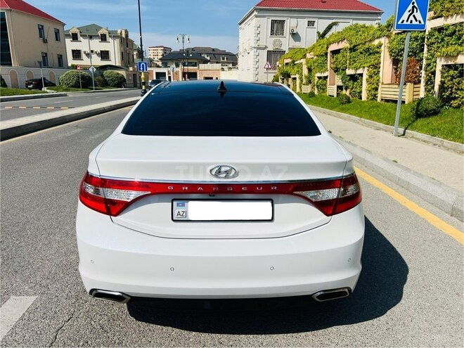 Hyundai Grandeur 2015, 206,000 km - 2.2 л - Bakı