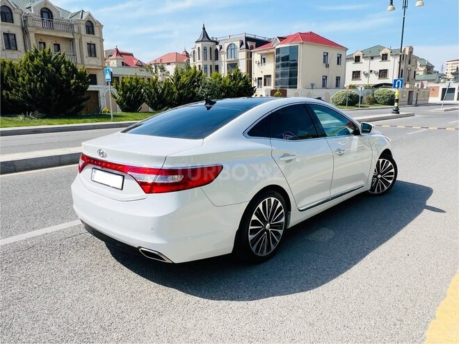 Hyundai Grandeur 2015, 206,000 km - 2.2 л - Bakı