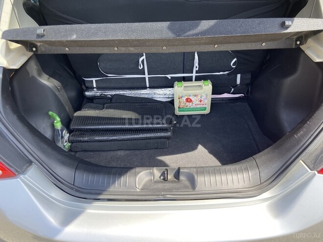 Nissan Tiida 2012, 130,000 km - 1.5 l - Bakı