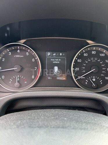 Hyundai Elantra 2017, 68,000 km - 2.0 l - Bakı