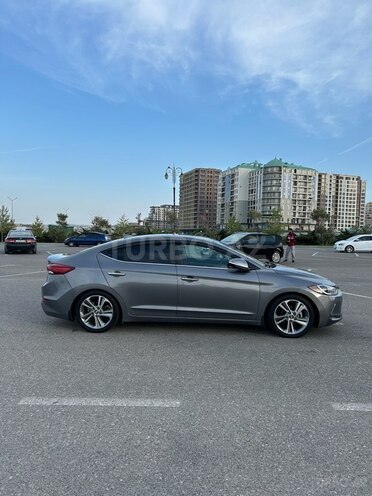 Hyundai Elantra 2017, 68,000 km - 2.0 l - Bakı