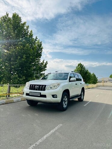 Toyota Land Cruiser Prado-1