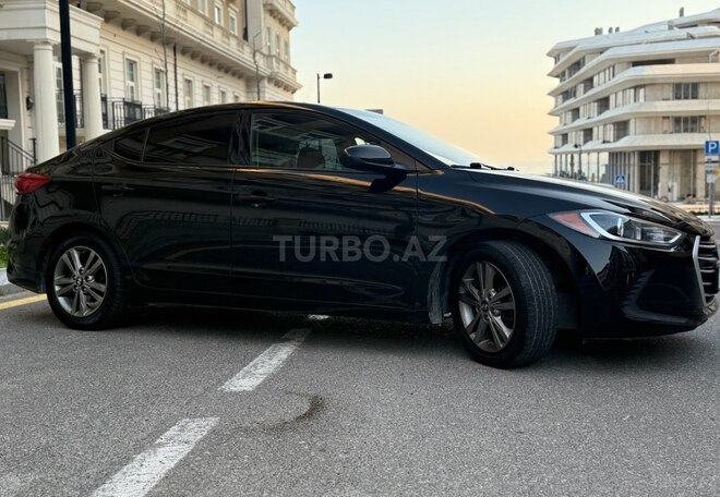 Hyundai Elantra 2017, 122,000 km - 2.0 l - Bakı