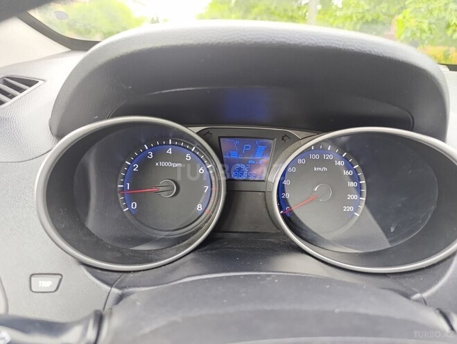 Hyundai ix35 2010, 195,000 km - 2.4 l - Şəmkir