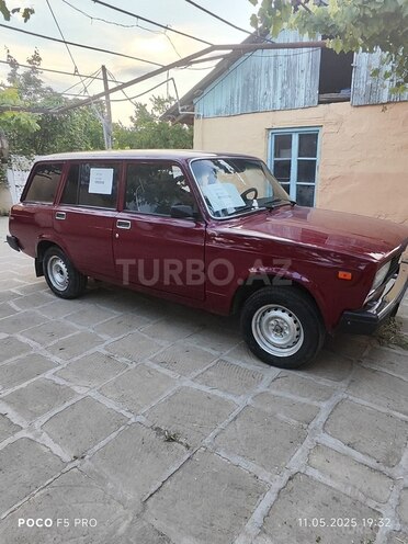 LADA (VAZ) 2104 1993, 64,000 km - 1.6 l - Salyan