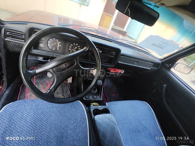 LADA (VAZ) 2104 1993, 64,000 km - 1.6 l - Salyan