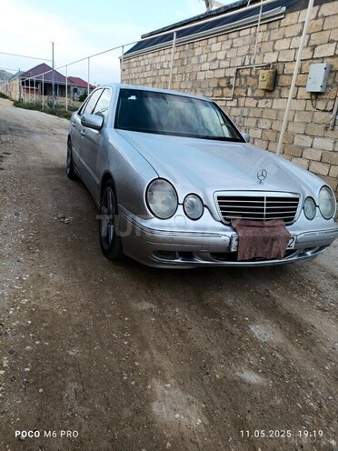 Mercedes E 320 2000, 442,000 km - 3.2 l - Sumqayıt